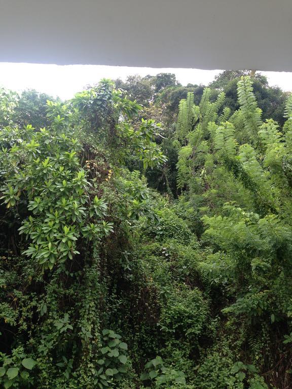 Holiday Inn Unawatuna Bagian luar foto